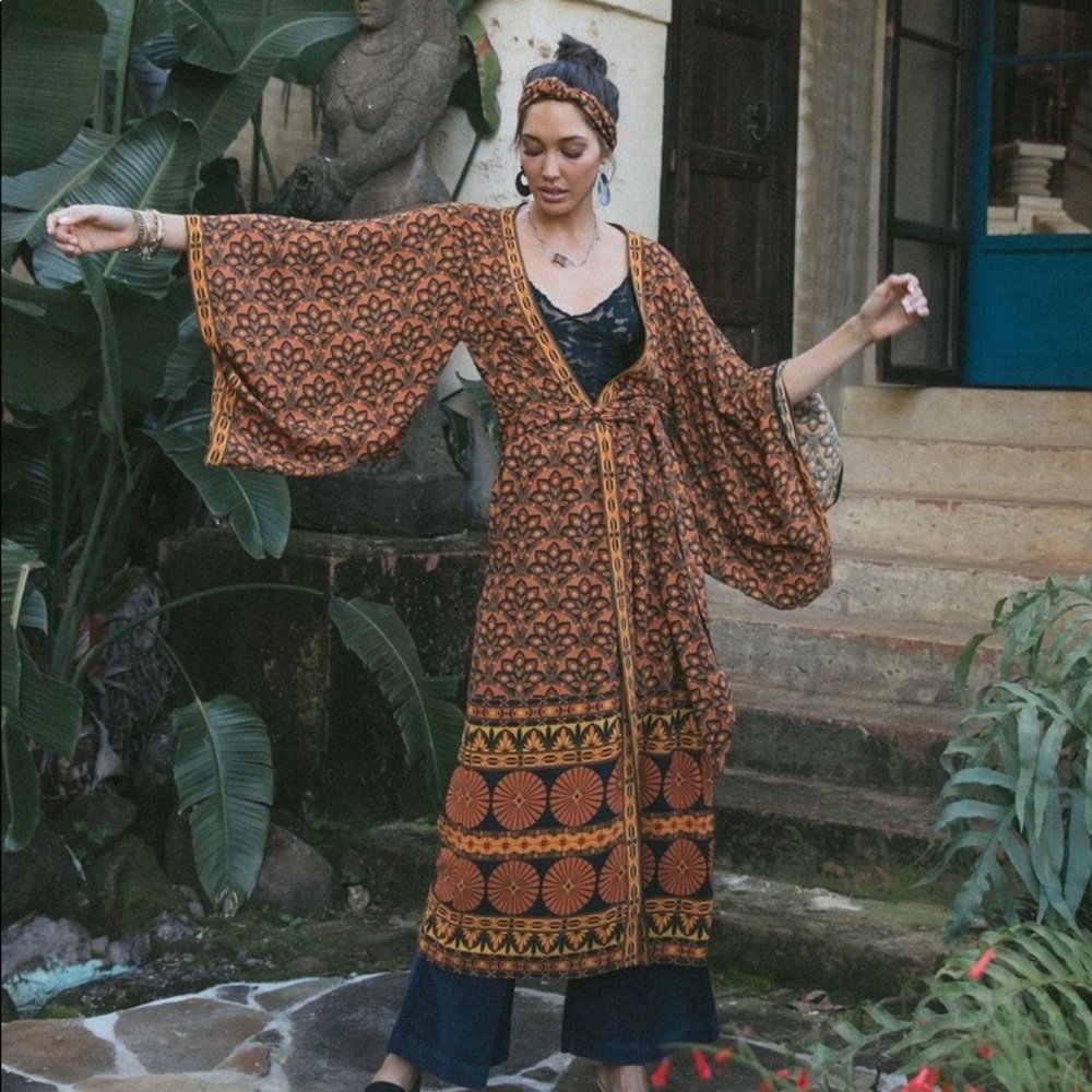 Nine Lives Bazaar Willow Robe in African Sky